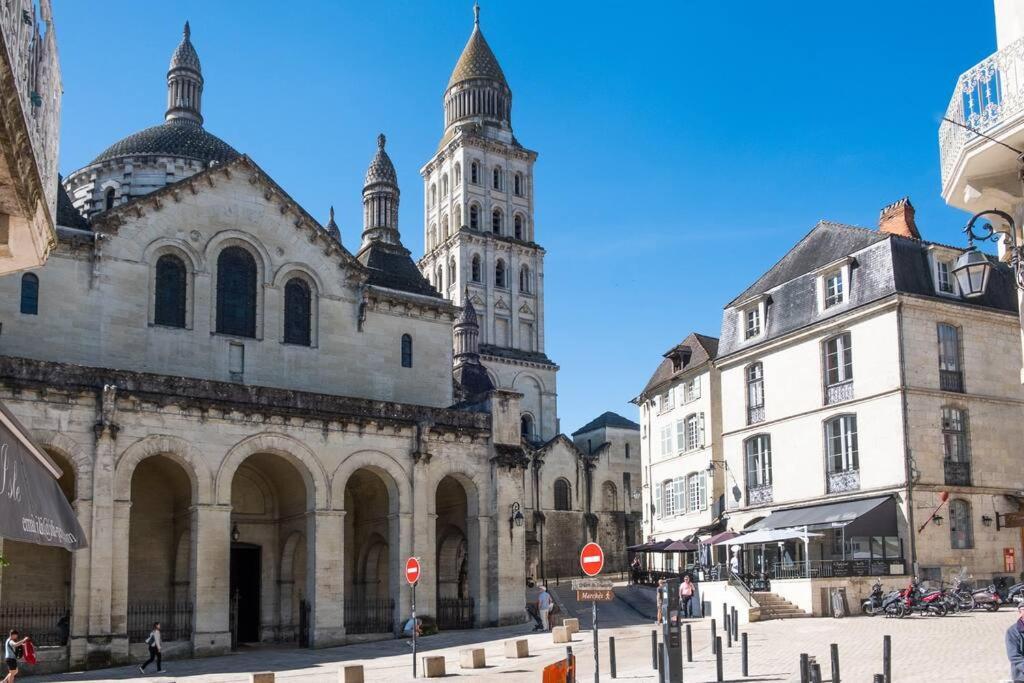 Famille Au Coeur De Perigueux Apartamento Exterior foto